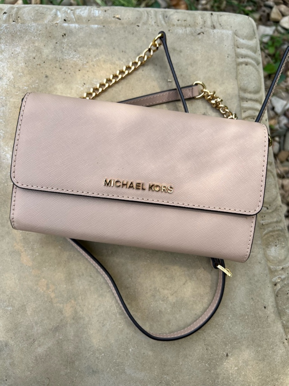 Michael Kors Jet Set powder blush Leather Chain Crossbody Wallet